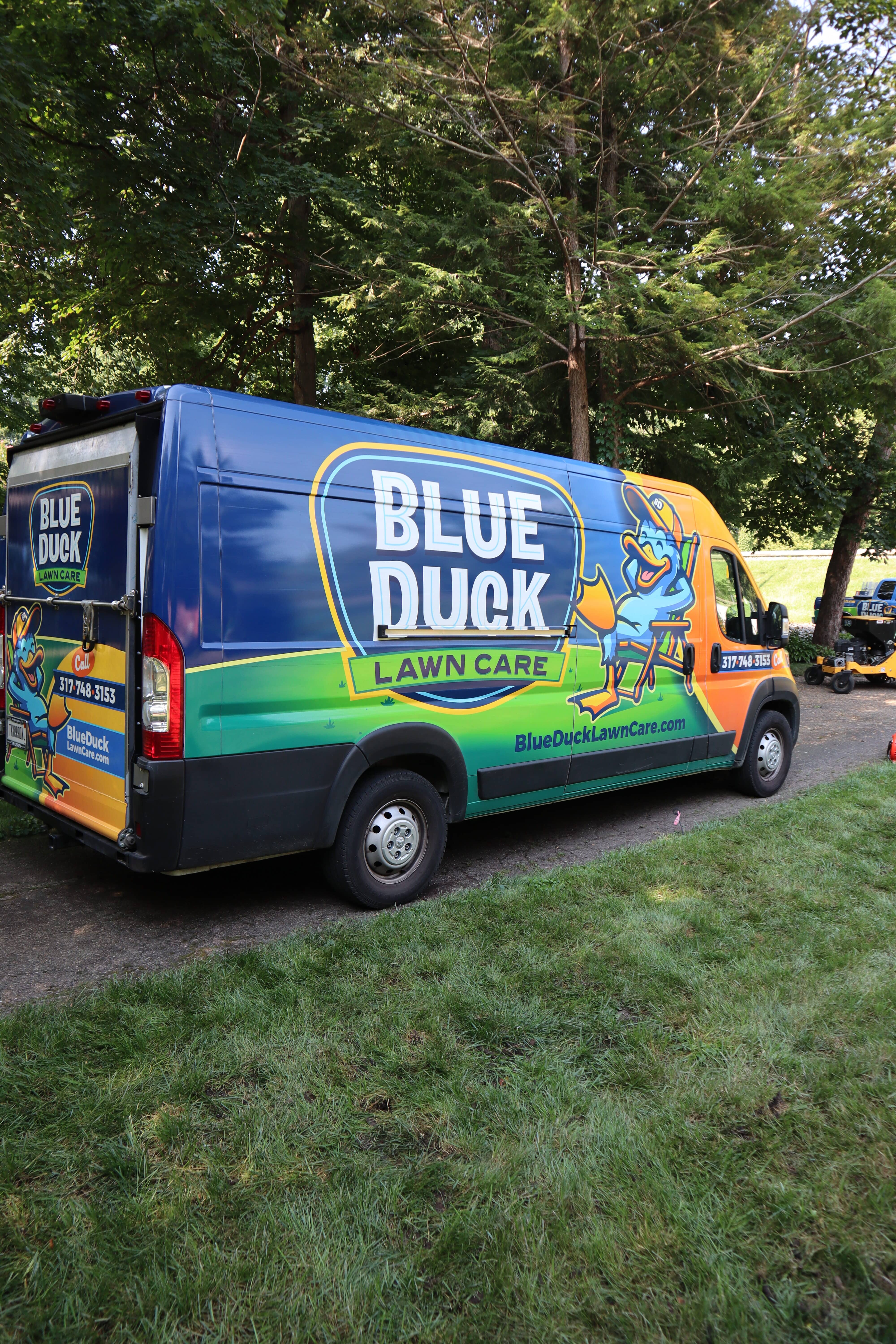 Why Lawn Care Quotes Differ: What’s Driving the Price?